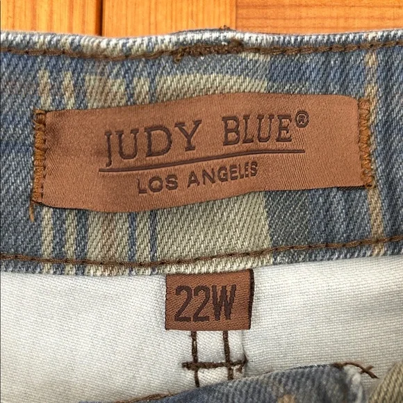 Judy Blue Plus Size Plaid High Waist Straight Leg Jeans 22W Blue & Tan Plain New - Picture 2 of 14